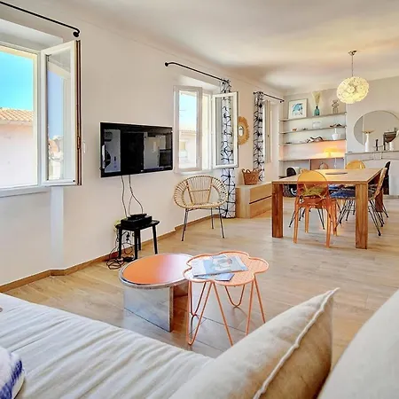 Immogroom - Sea View - 3 Min From - Ac Apartment