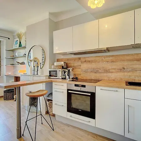 Immogroom - Sea View - 3 Min From - Ac Apartment