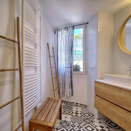 Immogroom - Sea View - 3 Min From - Ac Apartment